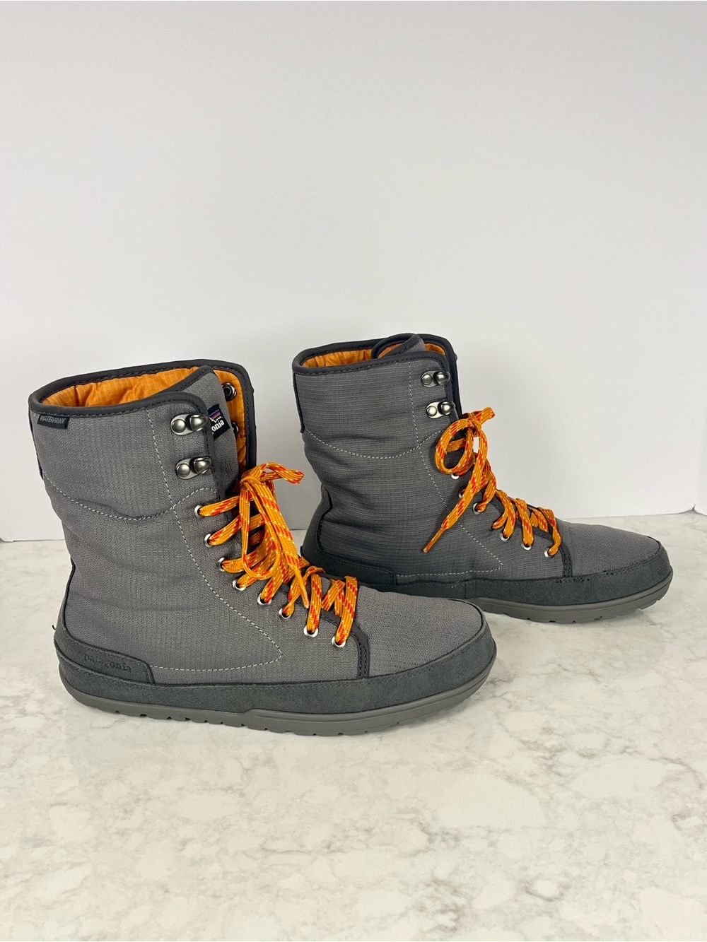 Patagonia Gray Activist Puff Boot with Bright Orange Laces - Picture 3 of 7